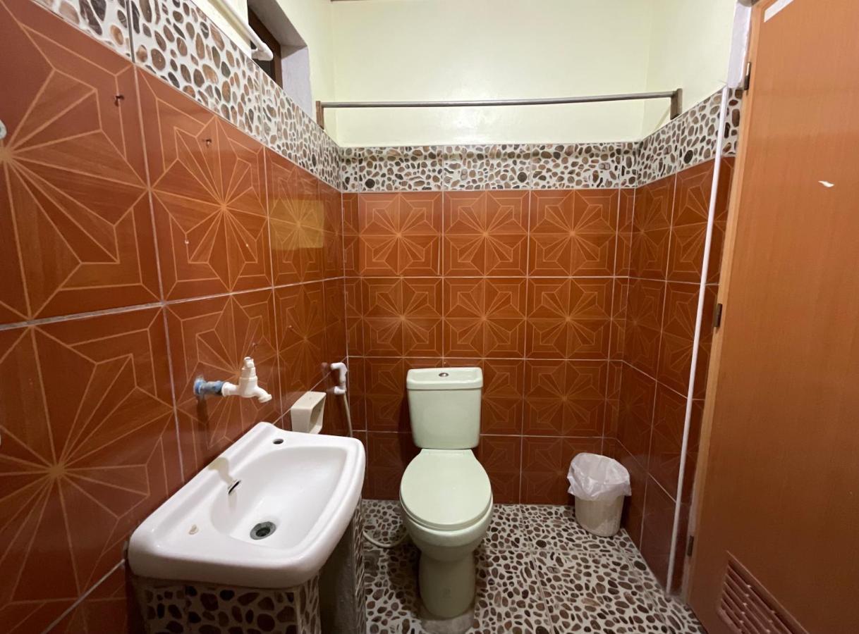 Lisa'S Guesthouse Basdiot المظهر الخارجي الصورة