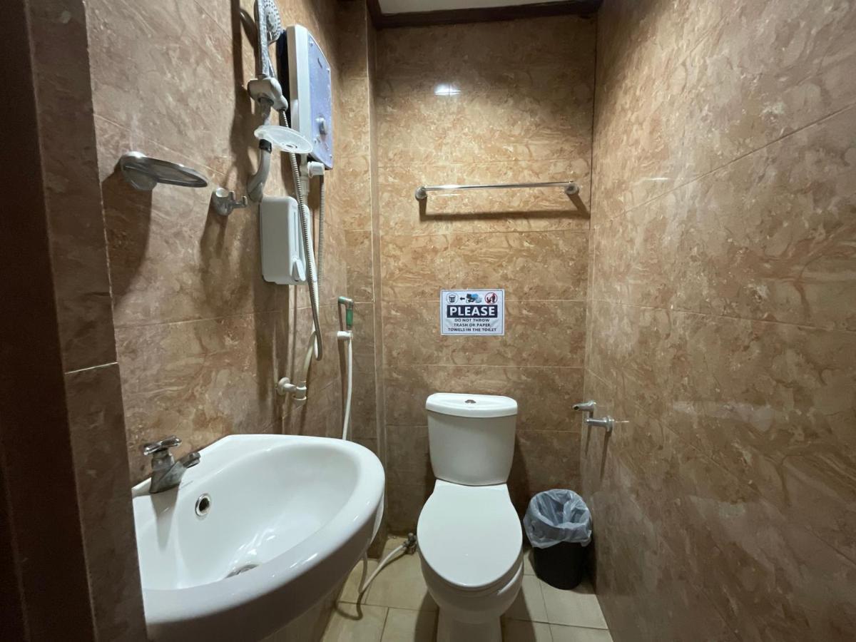 Lisa'S Guesthouse Basdiot المظهر الخارجي الصورة