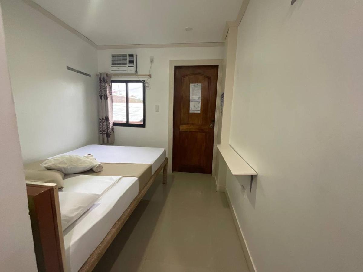 Lisa'S Guesthouse Basdiot المظهر الخارجي الصورة